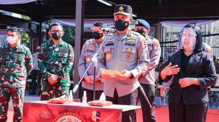 Irwasum Polri Komjen Agung Budi Maryoto saat membacakan amanat Kapolri