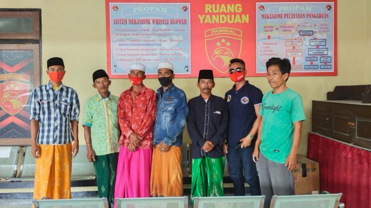 Para saksi saat memberikan keterangan di Mapolres Sumenep. Foto : klikku.net dok ist / Holidi