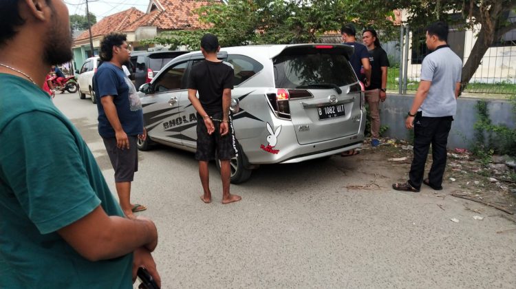 Sigap, anggota Polres Bangkalan meringkus komplotan curanmor yang terekam cctv diwilayah Kecamatan Sepulu. Foto : klikku.net dok ist / Anam 