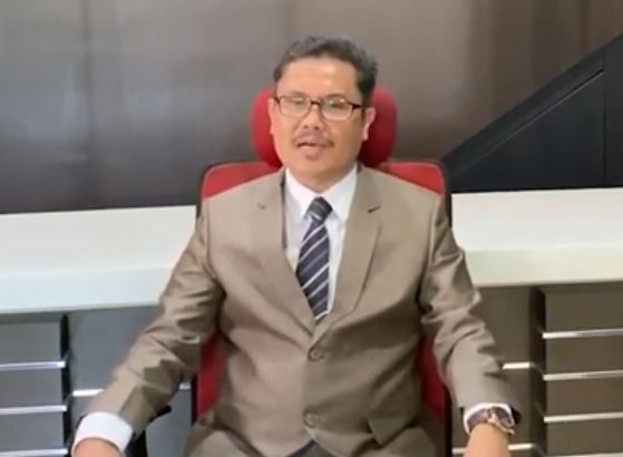 Dr. Ghufron Pakar Hukum Tata Negara Universitas Tujuh Belas Agustus Surabaya.

Foto : klikku.net dok ist.