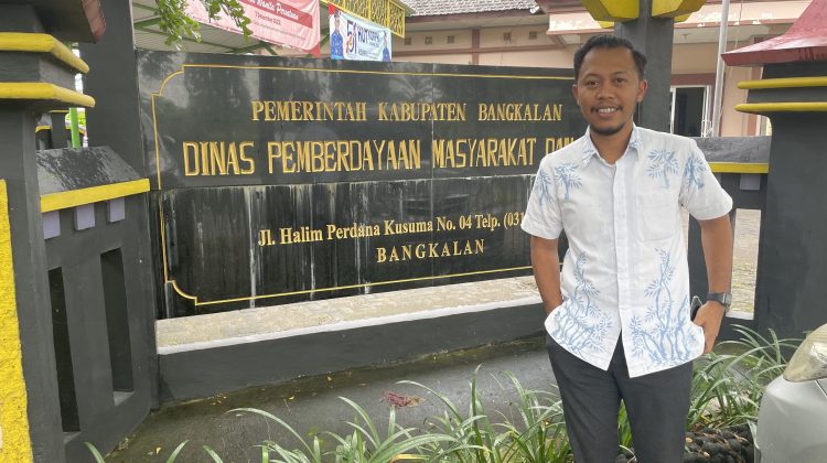 Handiansyah yang menduduki kursi jabatan Kepala Bidang (Kabid) Pemerintah Desa (Pemdes).
Foto : Klikku Anam dok.