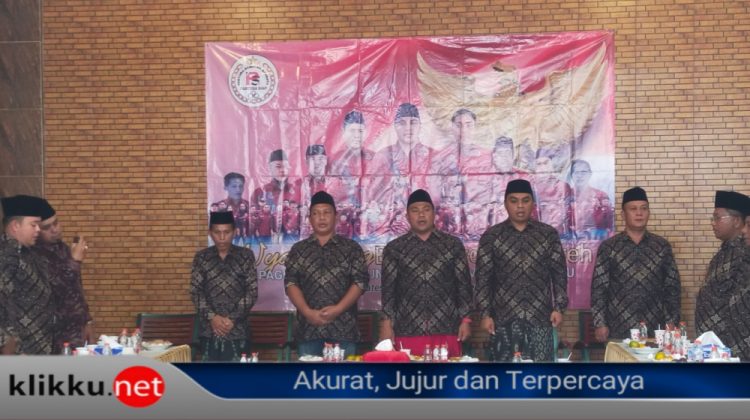 Rutinitas Bulanan PKSB Jilid ke-12 di rumah Sekjen PKPSB, Chotibul Umam.