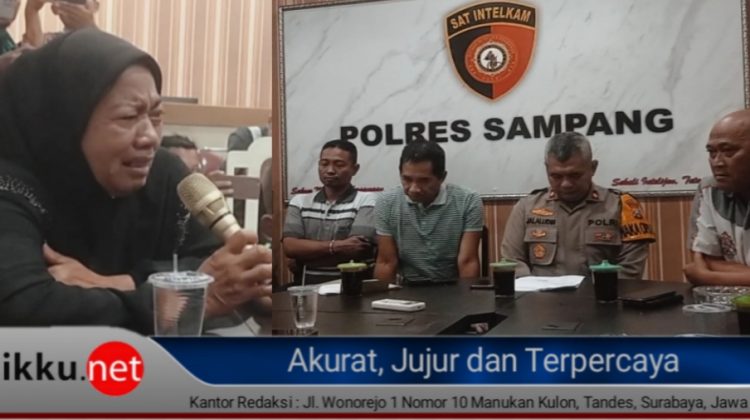 Ibu korban pembunuhan menyampaikan permintaannya di hadapan petinggi Mapolres Sampang (Doc. Anaf/klikku)