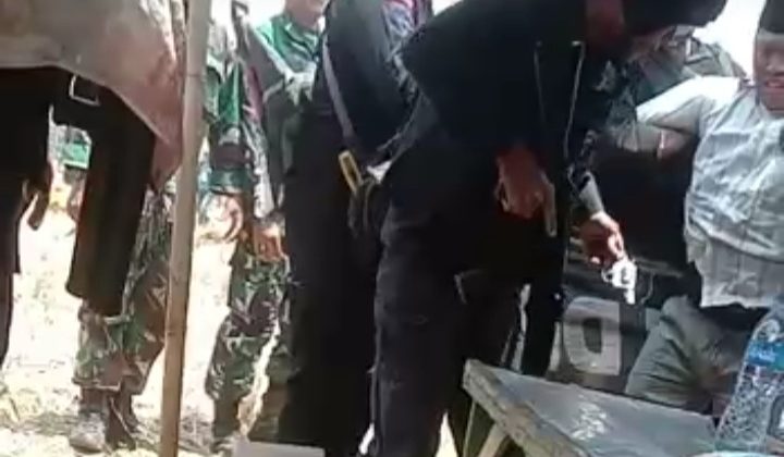 Kedapatan membawa senpi Mantan Kades Durin Barat ditangkap Polisi.

Dok Anam klikku.net.