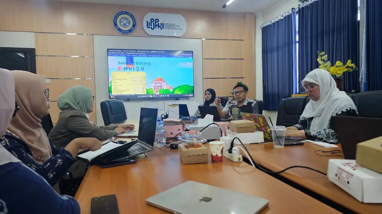 UNAIR Jadi Role Model Riset Kesehatan, Kemenkes dan WHO-CC Belajar ...