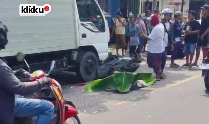 Korban lakalantas di Akses Jalan Raya Telang-Kamal. Dok foto klikku.id Anam Kepala Biro Bangkalan. 