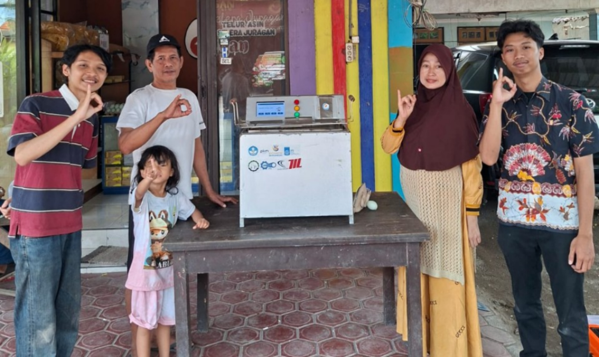 Mahasiswa ITS Ciptakan Mesin Telur Asin Berteknologi NIR, Produksi Cuma ...